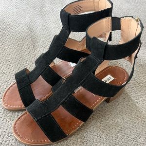 Steve Madden Black Suede Davis Sandal